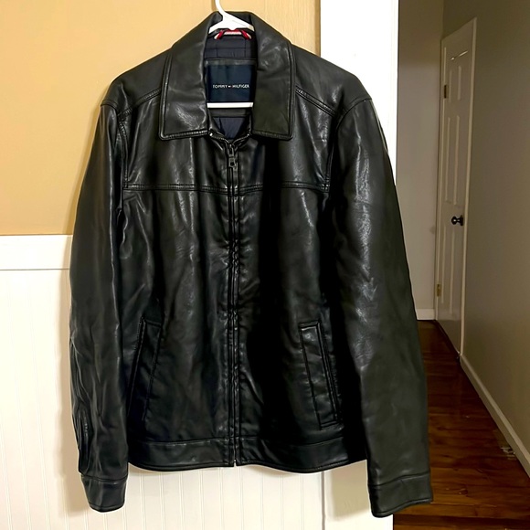 Tommy Hilfiger Other - Tommy Hilfiger leather jacket size medium